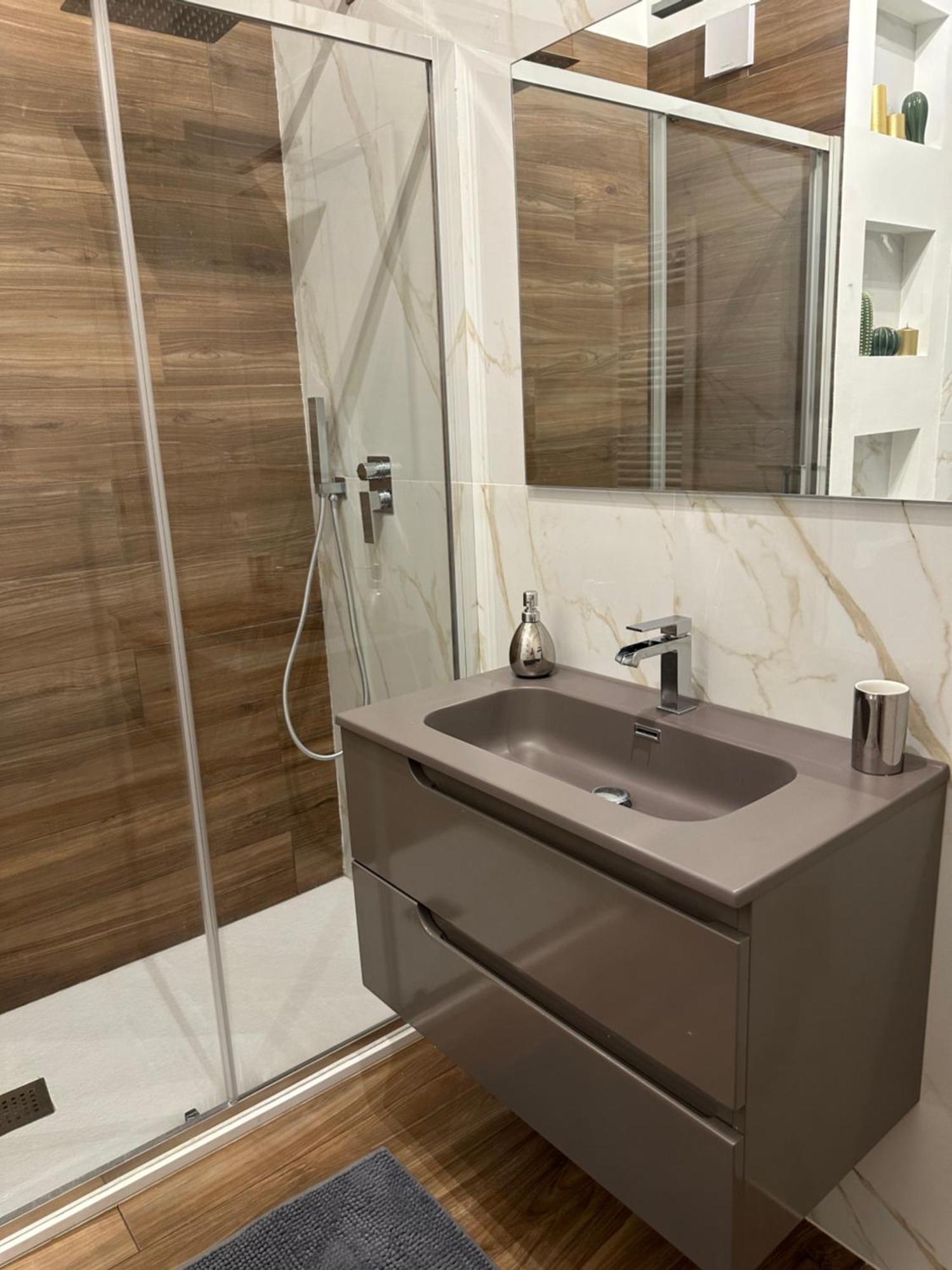 Appartamento Zona Poggiofranco Bari Exteriör bild